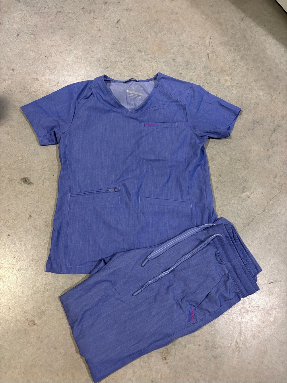 Ariat Royal Blue V-Neck Scrub Set Women’s